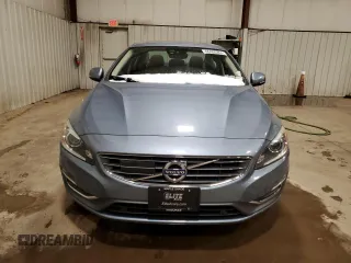 2017 Volvo S60 Inscription Platinum with VIN LYV402TM4HB153636, listed as a Copart auction lot 86488284 with 87,333 mi miles and Salvage Title. Bid and sale history available at carsss.com. Image 5.