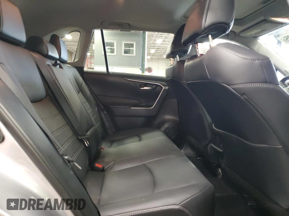 2021 Toyota RAV4 XLE Premium with VIN 2T3A1RFV3MC155735, listed as a Copart auction lot 58738135 with 87,685 mi miles and Salvage title. Bid and sale history available at DreamBid. Image 11.