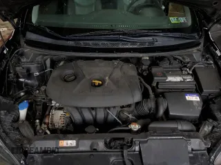 2013 Hyundai Elantra GLS z VIN KMHDH4AE7DU859883, wystawiony jako Copart lot #58296965 z przebiegiem 134 846 mil mil oraz Szkoda całkowita • Salvage title. Historia ofert i sprzedaży dostępna na DreamBid. Obrazek 11.
