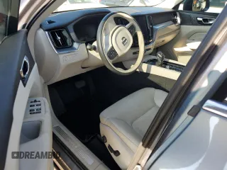 2019 Volvo XC60 Momentum with VIN LYVA22RK7KB297563, listed as a Copart auction lot 73855204 with Not provided miles and Non repairable. Bid and sale history available at DreamBid. Image 8.