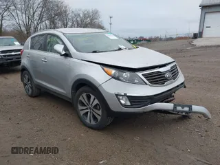 2011 Kia Sportage EX with VIN KNDPC3A25B7051396, listed as a IAAI auction lot 38855292 with 263,407 mi miles. Bid and sale history available at carsss.com. Image 1.