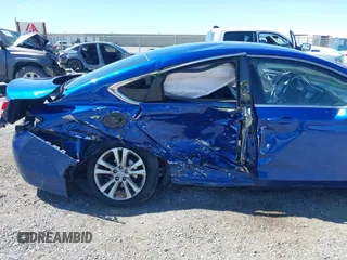 2015 Chrysler 200 Limited with VIN 1C3CCCAB4FN576017, listed as a IAAI auction lot 41820944 with 142,020 mi miles. Bid and sale history available at carsss.com. Image 6.