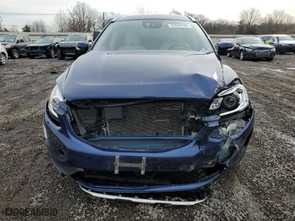 2015 Volvo XC60 T6 Platinum with VIN YV4902RV0F2714738, listed as a Copart auction lot 43559765 with 63,848 mi miles and Salvage Title. Bid and sale history available at carsss.com. Image 5.