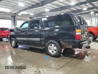 2002 Chevrolet Suburban LT with VIN 1GNFK16Z82J227408, listed as a Copart auction lot 71229194 with 304,713 mi miles and Salvage Title. Bid and sale history available at carsss.com. Image 2.