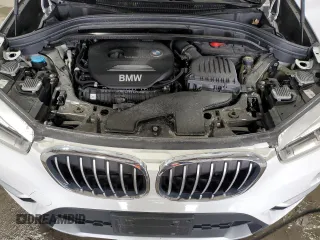 2018 BMW X1 xDrive28i z VIN WBXHT3C31J3H33391, wystawiony jako Copart lot #47849675 z przebiegiem 73 108 mil mil oraz Szkody całkowita. Historia ofert i sprzedaży dostępna na DreamBid. Obrazek 12.