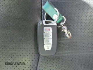 2013 Kia Sorento EX with VIN 5XYKU3A66DG331196, listed as a IAAI auction lot 41714474 with 139,250 mi miles and . Bid and sale history available at DreamBid. Image 11.