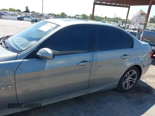 2008 BMW 3 Series 328i с VIN WBAVA375X8NL44470, выставлен на аукционе IAAI как лот 42677310 с пробегом 184 171 миль миль и . История ставок и продаж доступна на DreamBid. Изображение 15.
