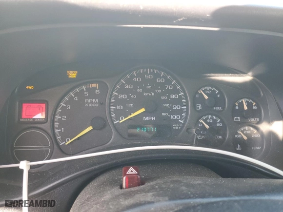 1999 Chevrolet Silverado 2500 LS with VIN 1GCGK29UXXZ180958, listed as a Copart auction lot 69685574 with 210,771 mi miles and Salvage Title. Bid and sale history available at carsss.com. Image 9.