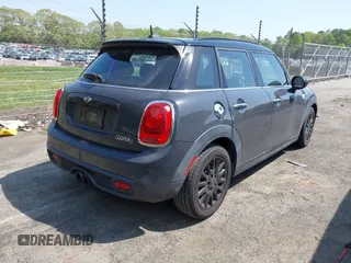 2017 MINI Hardtop 4 Door Cooper S z VIN WMWXU3C52H2D32498, wystawiony jako IAAI lot #42000212 z przebiegiem 70 231 mil mil oraz . Historia ofert i sprzedaży dostępna na DreamBid. Obrazek 4.