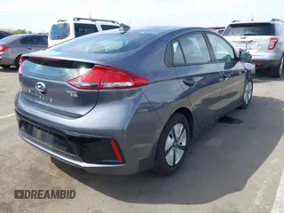 2019 Hyundai Ioniq Blue z VIN KMHC65LC1KU174214, wystawiony jako IAAI lot #41889734 z przebiegiem 131 626 mil mil oraz . Historia ofert i sprzedaży dostępna na DreamBid. Obrazek 4.