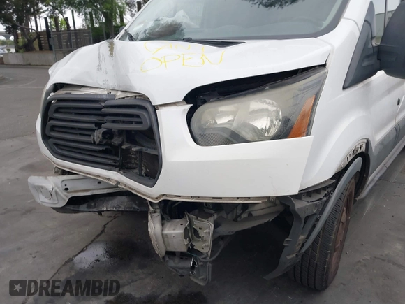 2017 Ford Transit с VIN 1FTYE9ZM6HKA23703, выставлен на аукционе IAAI как лот 41880601 с пробегом Не указан миль и . История ставок и продаж доступна на DreamBid. Изображение 12.