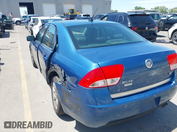 2010 Mercury Milan Premier with VIN 3MEHM0JA8AR653867, listed as a IAAI auction lot 42322027 with 291,977 mi miles and . Bid and sale history available at DreamBid. Image 6.