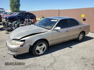 1996 Lexus ES 300 с VIN JT8BF12G7T0131193, выставлен на аукционе Copart как лот 73020074 с пробегом 122 108 миль миль и Списание • Salvage title. История ставок и продаж доступна на DreamBid. Изображение 1.