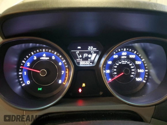 2016 Hyundai Elantra SE with VIN 5NPDH4AE4GH704131, listed as a Copart auction lot 60985065 with 88,682 mi miles and Salvage title. Bid and sale history available at DreamBid. Image 9.