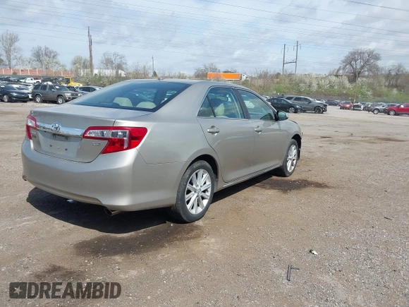 2014 Toyota Camry L with VIN 4T1BF1FKXEU472224, listed as a IAAI auction lot 41922829 with 93,787 mi miles. Bid and sale history available at carsss.com. Image 4.