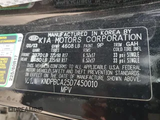 2013 Kia Sportage LX z VIN KNDPBCA25D7450010, wystawiony jako Copart lot #54597815 z przebiegiem 110 980 mil mil oraz Czysty tytuł • Clean title. Historia ofert i sprzedaży dostępna na DreamBid. Obrazek 13.