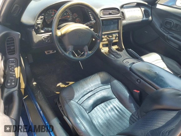 2002 Chevrolet Corvette with VIN 1G1YY22G425114972, listed as a Copart auction lot 49989275 with 140,591 mi miles and Clean Title. Bid and sale history available at carsss.com. Image 8.