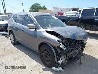 2018 Nissan Rogue S with VIN KNMAT2MT6JP561825, listed as a IAAI auction lot 41945517 with 63,472 mi miles. Bid and sale history available at carsss.com. Image 1.