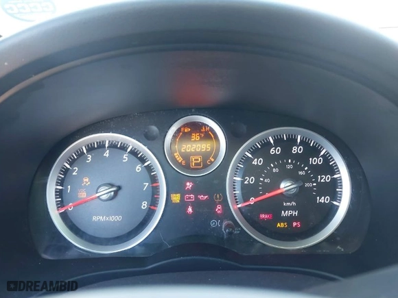 2011 Nissan Sentra 2.0 SR with VIN 3N1AB6AP5BL652277, listed as a IAAI auction lot 41698767 with 202,095 mi miles. Bid and sale history available at carsss.com. Image 7.