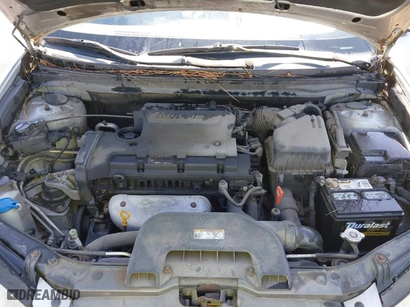 2008 Hyundai Elantra GLS with VIN KMHDU46D98U456151, listed as a IAAI auction lot 41862740 with 190,545 mi miles. Bid and sale history available at carsss.com. Image 10.
