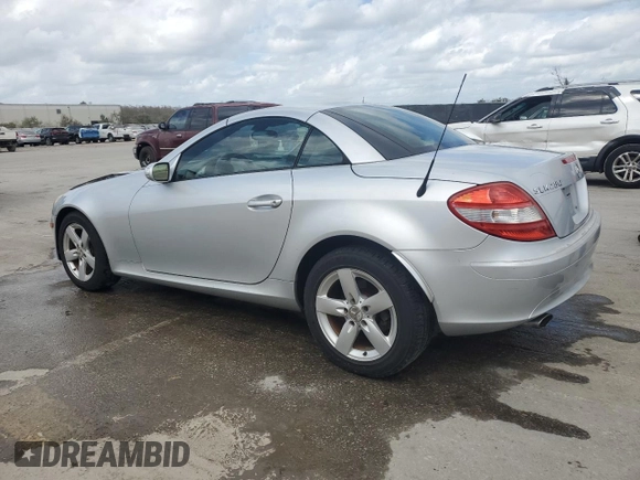 2006 Mercedes-Benz SLK 280 z VIN WDBWK54F76F091837, wystawiony jako Copart lot #47734745 z przebiegiem 253 458 mil mil oraz Szkody całkowita. Historia ofert i sprzedaży dostępna na DreamBid. Obrazek 2.