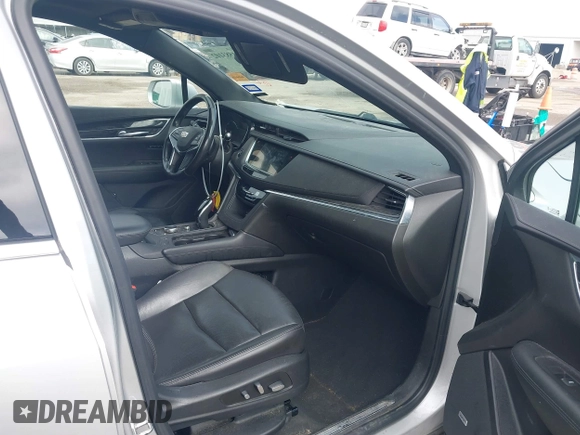 2020 Cadillac XT5 Premium Luxury AWD with VIN 1GYKNDRS4LZ178042, listed as a IAAI auction lot 41583102 with 87,085 mi miles and . Bid and sale history available at carsss.com. Image 5.