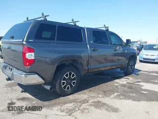 2016 Toyota Tundra SR5 z VIN 5TFEW5F13GX197216, wystawiony jako IAAI lot #42484300 z przebiegiem 93 124 mil mil oraz . Historia ofert i sprzedaży dostępna na DreamBid. Obrazek 4.
