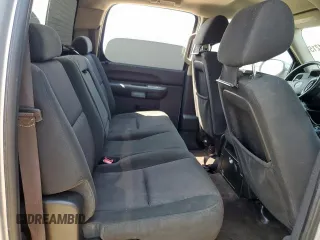 2013 GMC Sierra 1500 SLE z VIN 3GTP1VE02DG324375, wystawiony jako Copart lot #58131215 z przebiegiem 225 175 mil mil oraz Szkoda całkowita • Salvage title. Historia ofert i sprzedaży dostępna na DreamBid. Obrazek 10.