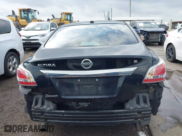 2015 Nissan Altima 2.5 z VIN 1N4AL3AP1FN377141, wystawiony jako IAAI lot #42126222 z przebiegiem 117 047 mil mil oraz . Historia ofert i sprzedaży dostępna na DreamBid. Obrazek 17.