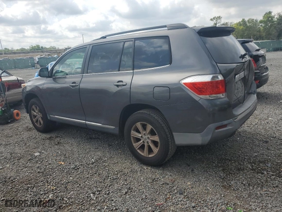 2011 Toyota Highlander with VIN 5TDZA3EH1BS010198, listed as a Copart auction lot 50082215 with 92,091 mi miles and Salvage Title. Bid and sale history available at carsss.com. Image 2.