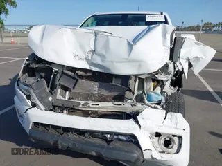 2017 Chevrolet Colorado 2WD Z71 z VIN 1GCGSDEN5H1305178, wystawiony jako IAAI lot #41986832 z przebiegiem 103 778 mil mil oraz . Historia ofert i sprzedaży dostępna na DreamBid. Obrazek 6.