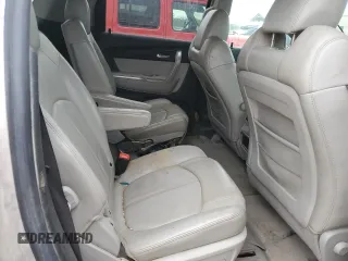 2008 GMC Acadia SLT1 z VIN 1GKEV23788J250334, wystawiony jako Copart lot #54162695 z przebiegiem 216 833 mil mil oraz Szkoda całkowita • Salvage title. Historia ofert i sprzedaży dostępna na DreamBid. Obrazek 11.