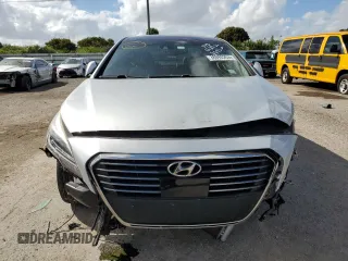 2017 Hyundai Sonata Hybrid Limited with VIN KMHE34L38HA067845, listed as a Copart auction lot 38892253 with 87,285 mi miles. Bid and sale history available at carsss.com. Image 5.