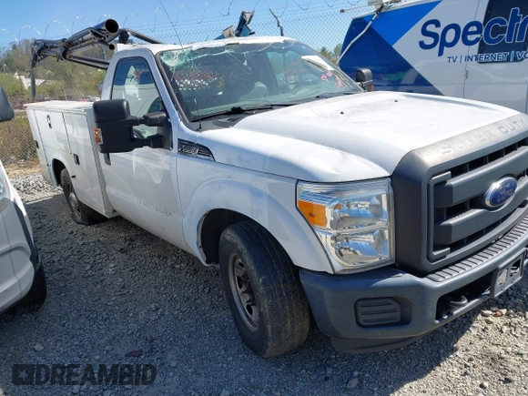 2016 Ford F-350 with VIN 1FDBF3A67GEB98077, listed as a IAAI auction lot 41929568 with 141,385 mi miles and . Bid and sale history available at DreamBid. Image 1.