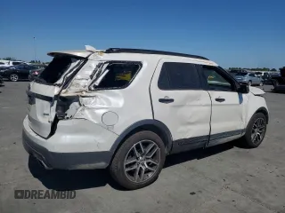 2016 Ford Explorer Sport z VIN 1FM5K8GT8GGC59587, wystawiony jako Copart lot #64338125 z przebiegiem 111 979 mil mil oraz Szkoda całkowita • Salvage title. Historia ofert i sprzedaży dostępna na DreamBid. Obrazek 3.