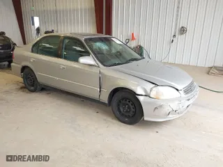 1999 Honda Civic EX with VIN 1HGEJ8640XL013417, listed as a IAAI auction lot 41915827 with 257,696 mi miles. Bid and sale history available at carsss.com. Image 1.