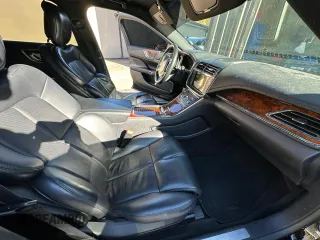2017 Lincoln Continental Livery with VIN 1LN6L9UK9H5617828, listed as a Copart auction lot 81454764 with 236,983 mi miles and Clean Title. Bid and sale history available at carsss.com. Image 5.