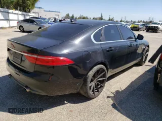 2017 Jaguar XF 35t with VIN SAJBR4BV3HCY33012, listed as a Copart auction lot 82433034 with 107,876 mi miles and Clean Title. Bid and sale history available at carsss.com. Image 3.