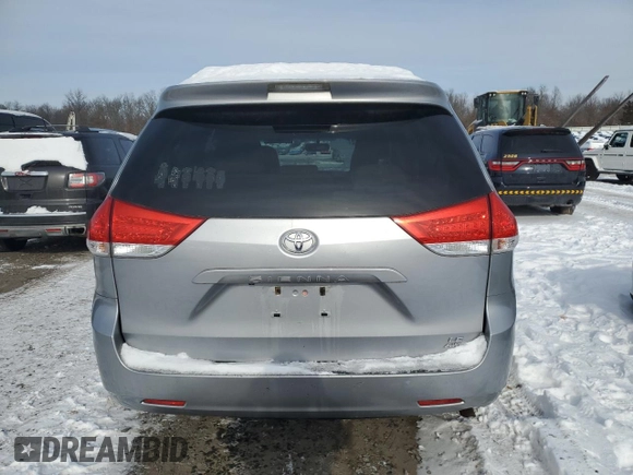 2012 Toyota Sienna LE with VIN 5TDJK3DC8CS041482, listed as a Copart auction lot 41979525 with 225,392 mi miles and Clean Title. Bid and sale history available at carsss.com. Image 6.