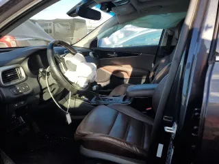2019 Kia Sorento SX Limited with VIN 5XYPKDA5XKG510086, listed as a Copart auction lot 86636494 with 88,731 mi miles and Salvage Title. Bid and sale history available at carsss.com. Image 7.