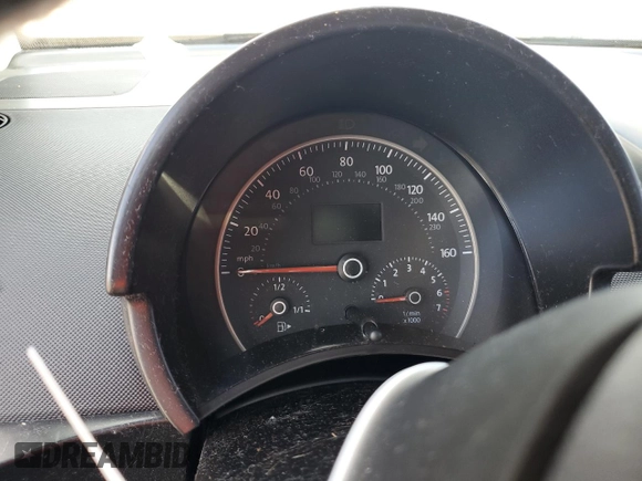 2008 Volkswagen New Beetle Coupe S with VIN 3VWRW31CX8M507106, listed as a Copart auction lot 73406794 with 0 mi miles and Salvage Title. Bid and sale history available at carsss.com. Image 9.