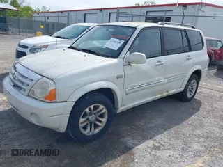 2005 Suzuki XL7 LX with VIN JS3TX92VX54108021, listed as a IAAI auction lot 42250329 with 152,013 mi miles and . Bid and sale history available at DreamBid. Image 2.