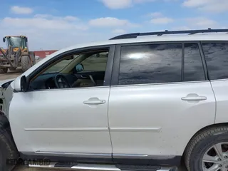 2013 Toyota Highlander with VIN 5TDZK3EH6DS096284, listed as a IAAI auction lot 41735321 with 239,697 mi miles. Bid and sale history available at carsss.com. Image 15.