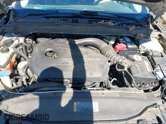 2013 Ford Fusion SE with VIN 3FA6P0HR1DR295193, listed as a IAAI auction lot 41774818 with 184,252 mi miles. Bid and sale history available at carsss.com. Image 10.