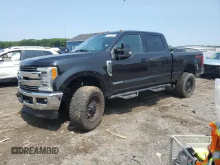 2019 Ford F-250 XL z VIN 1FT7W2BT3KED30804, wystawiony jako Copart lot #57399665 z przebiegiem 96 605 mil mil oraz Szkoda całkowita • Salvage title. Historia ofert i sprzedaży dostępna na DreamBid. Obrazek 1.
