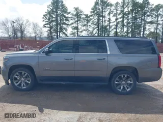 2018 Chevrolet Suburban LT with VIN 1GNSKHKC3JR207477, listed as a IAAI auction lot 41716372 with 168,601 mi miles. Bid and sale history available at carsss.com. Image 15.
