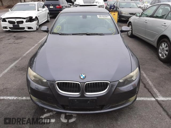 2007 BMW 3 Series 335i with VIN WBAWL73537PX50041, listed as a Copart auction lot 47267675 with 117,940 mi miles and Clean Title. Bid and sale history available at carsss.com. Image 5.