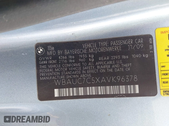 2010 BMW 1 Series 135i z VIN WBAUC7C5XAVK96378, wystawiony jako IAAI lot #42249530 z przebiegiem Nie podano mil oraz . Historia ofert i sprzedaży dostępna na DreamBid. Obrazek 9.