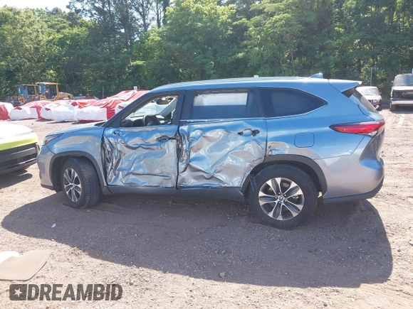 2023 Toyota Highlander L with VIN 5TDKDRAH7PS038449, listed as a IAAI auction lot 42298596 with 112,275 mi miles and . Bid and sale history available at DreamBid. Image 14.