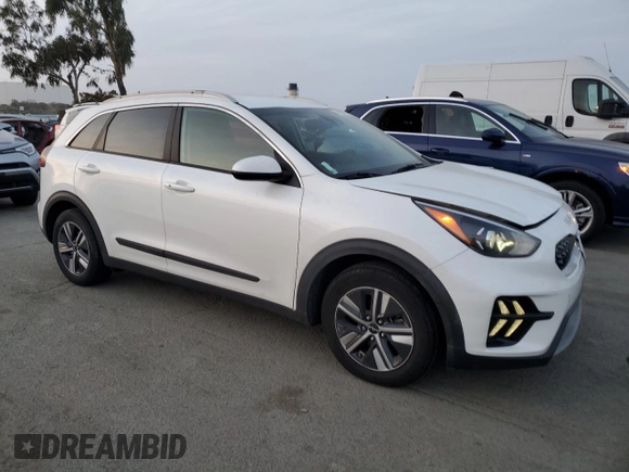 2022 Kia Niro LX with VIN KNDCB3LC6N5503153, listed as a Copart auction lot 84023874 with 71,601 mi miles and Salvage Title. Bid and sale history available at carsss.com. Image 4.